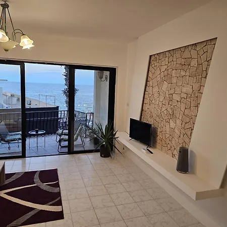 Puzzle Flat 2 St. Paul's Bay